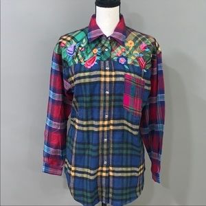 QPS Vintage 90’S a mixed Embroidery Button Down